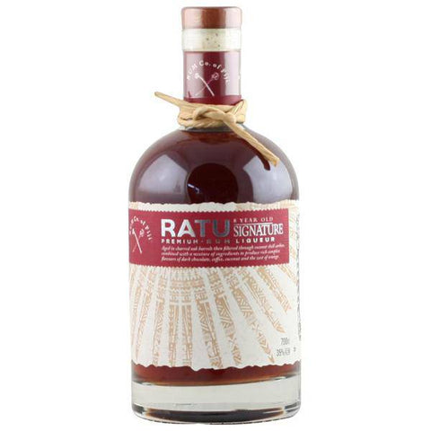 Ratu 8Y Signature Blend Rum - 70cl | wein&mehr